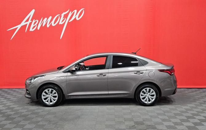 Hyundai Solaris II с пробегом 2019 года, цена 1 399 000 рублей, 121036 км, седан, Автокод Объявления