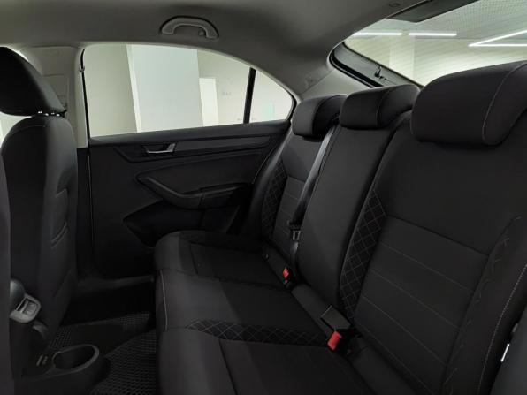 Skoda Rapid I Рестайлинг с пробегом 2020 года, цена 1 514 000 рублей, 143000 км, лифтбек, Автокод Объявления