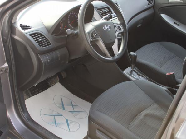 Hyundai Solaris I Рестайлинг с пробегом 2016 года, цена 713 336 рублей, 257011 км, седан, Автокод Объявления