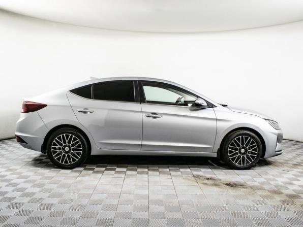 Hyundai Elantra VI (AD) Рестайлинг с пробегом 2020 года, цена 1 755 000 рублей, 77451 км, седан, Автокод Объявления