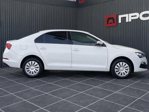 Skoda Rapid II с пробегом 2020 года, цена 1 427 000 рублей, 51980 км, лифтбек, Автокод Объявления