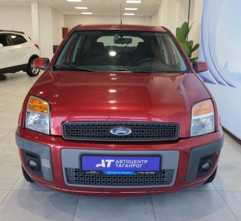 Ford Fusion I Рестайлинг с пробегом 2005 года, цена 549 000 рублей, 154000 км, хэтчбек, Автокод Объявления