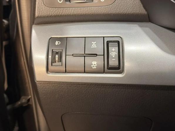 Kia Sorento II Рестайлинг с пробегом 2013 года, цена 1 520 000 рублей, 196000 км, внедорожник, Автокод Объявления