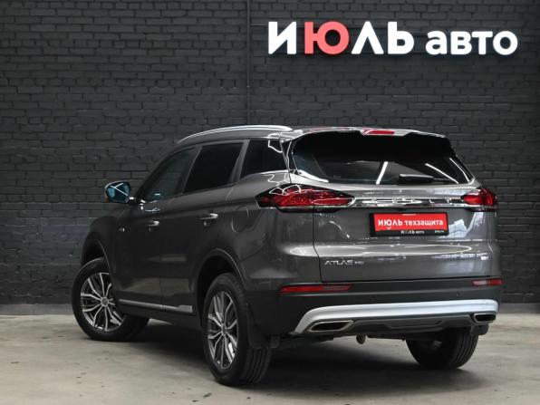 Geely Atlas Pro с пробегом 2024 года, цена 2 600 000 рублей, 44445 км, внедорожник, Автокод Объявления