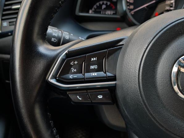 Mazda CX-4 I Рестайлинг с пробегом 2022 года, цена 2 970 000 рублей, 111283 км, внедорожник, Автокод Объявления