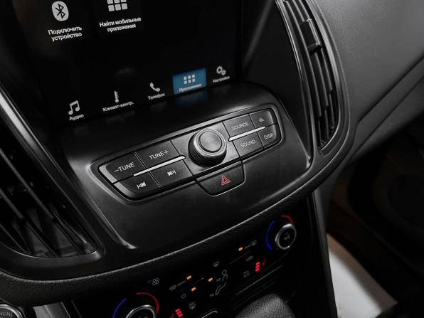 Ford Kuga II Рестайлинг с пробегом 2019 года, цена 1 630 000 рублей, 142864 км, внедорожник, Автокод Объявления