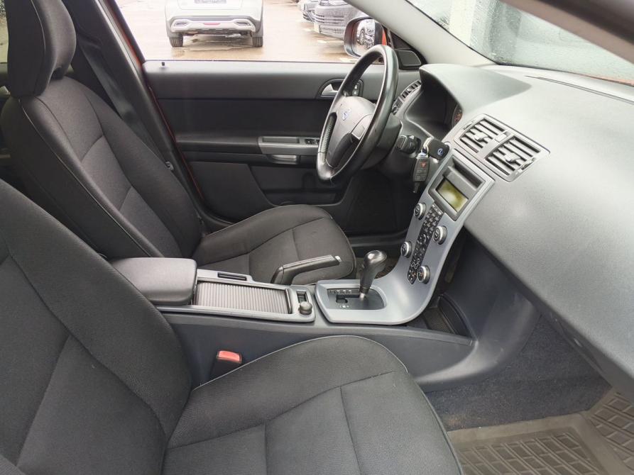 Volvo S40 II Рестайлинг Москва  - изображение 11