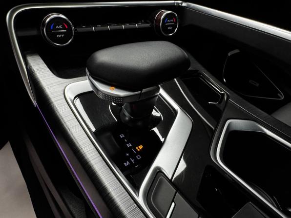 Geely Tugella I Рестайлинг с пробегом 2023 года, цена 2 920 000 рублей, 31121 км, внедорожник, Автокод Объявления