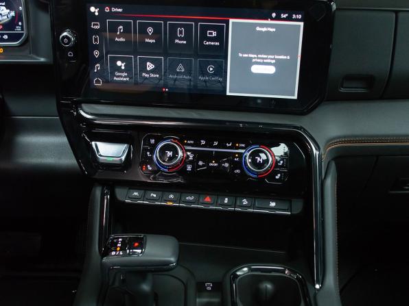 GMC Sierra IV Рестайлинг с пробегом 2025 года, цена 10 999 000 рублей, 52 км, offers.body_type.unknown, Автокод Объявления