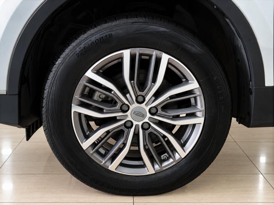 Geely Atlas Pro Москва  - изображение 15