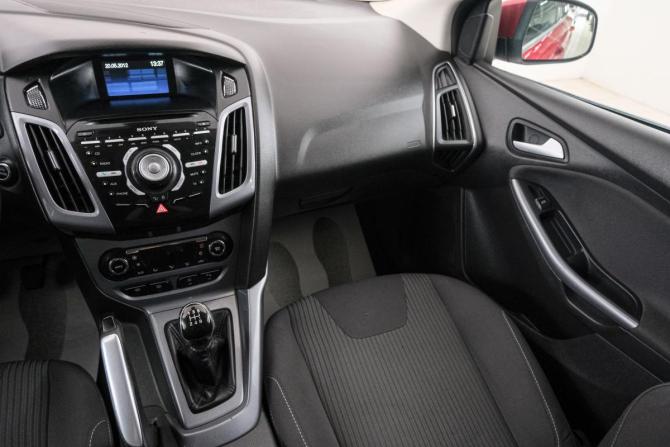 Ford Focus III с пробегом 2012 года, цена 979 000 рублей, 221000 км, седан, Автокод Объявления