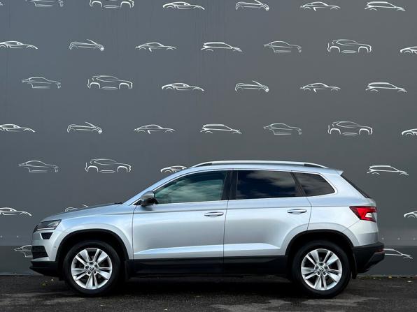 Skoda Karoq I с пробегом 2020 года, цена 2 326 700 рублей, 104912 км, внедорожник, Автокод Объявления