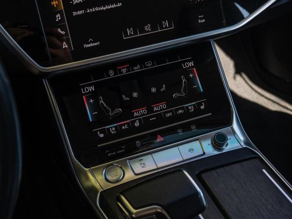 Audi A6 V (C8) с пробегом 2018 года, цена 3 605 000 рублей, 166291 км, седан, Автокод Объявления