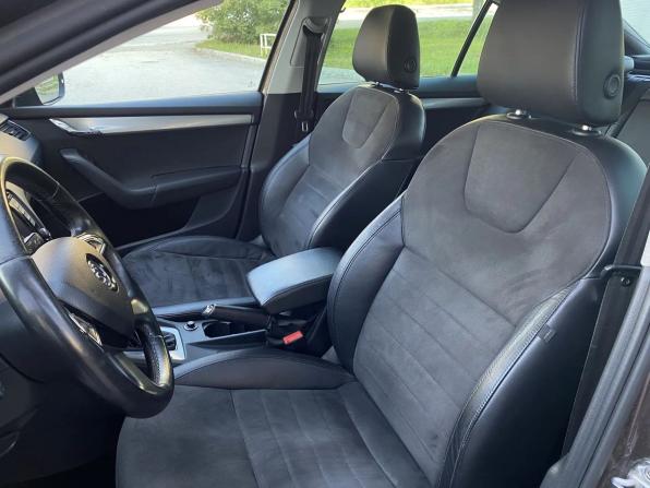 Skoda Octavia III (A7) с пробегом 2014 года, цена 929 000 рублей, 307453 км, лифтбек, Автокод Объявления