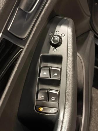 Audi Q5 I (8R) с пробегом 2009 года, цена 1 100 000 рублей, 287015 км, внедорожник, Автокод Объявления