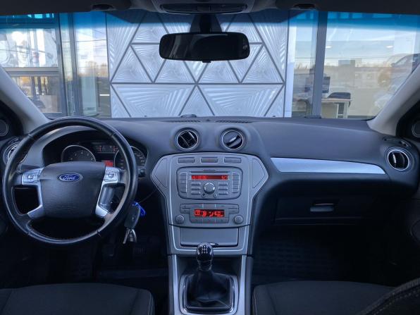 Ford Mondeo IV с пробегом 2010 года, цена 689 000 рублей, 267400 км, седан, Автокод Объявления