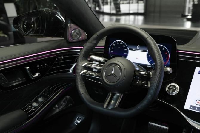Новый Mercedes-Benz S-Класс VII (W223) 2026 года, цена 29 200 000 рублей, седан, Автокод Объявления