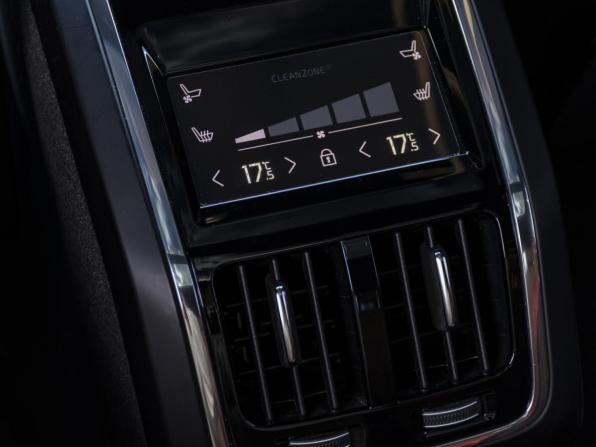 Volvo S90 II Рестайлинг с пробегом 2021 года, цена 4 900 000 рублей, 43326 км, седан, Автокод Объявления