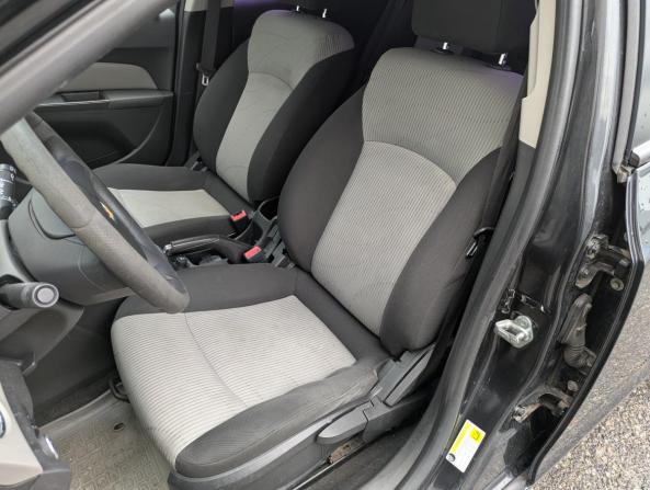 Chevrolet Cruze I Рестайлинг с пробегом 2013 года, цена 640 000 рублей, 246342 км, универсал, Автокод Объявления