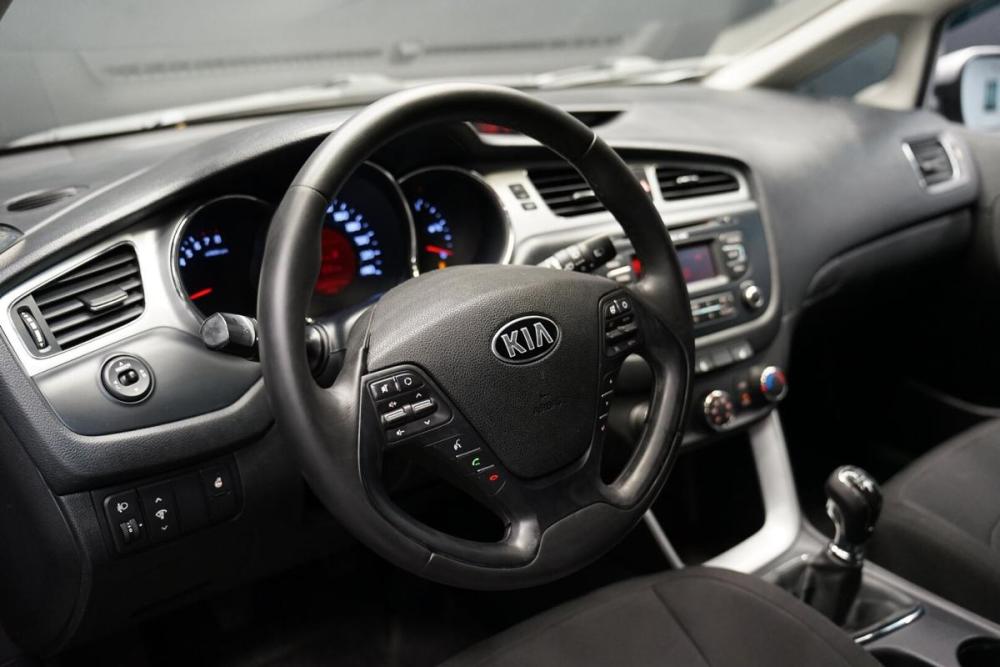 Kia Ceed II Крым  - изображение 9