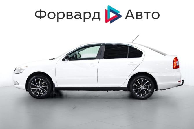 Skoda Octavia II (A5) Рестайлинг с пробегом 2013 года, цена 599 000 рублей, 233000 км, лифтбек, Автокод Объявления
