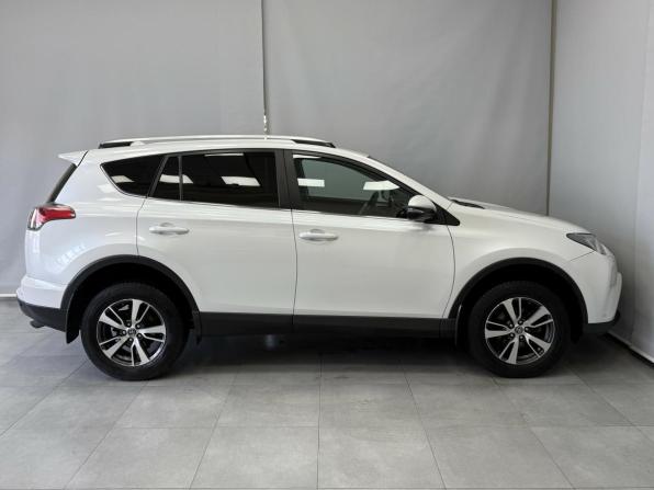 Toyota RAV4 IV (XA40) Рестайлинг с пробегом 2019 года, цена 2 775 000 рублей, 69886 км, внедорожник, Автокод Объявления