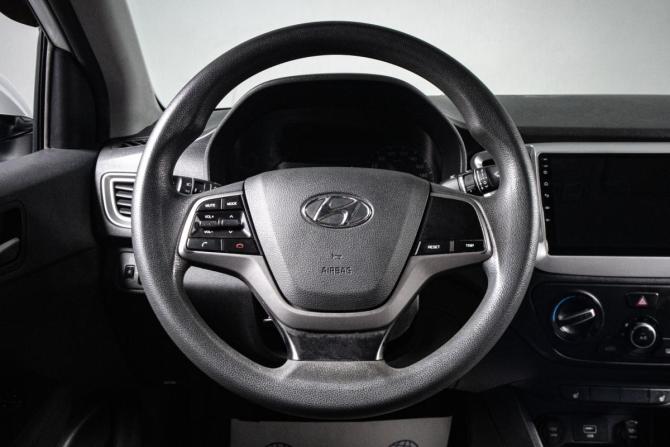 Hyundai Solaris II с пробегом 2020 года, цена 1 179 000 рублей, 145213 км, седан, Автокод Объявления