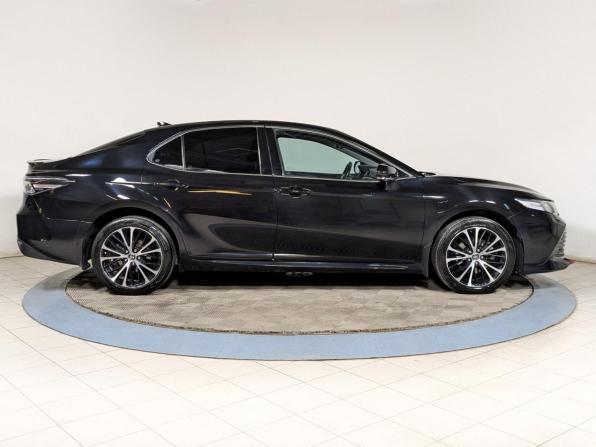 Toyota Camry VIII (XV70) с пробегом 2020 года, цена 2 440 000 рублей, 144000 км, седан, Автокод Объявления