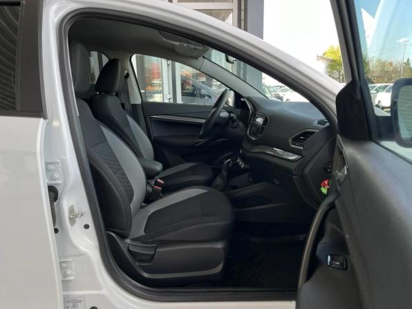 Lada (ВАЗ) Vesta I Рестайлинг (NG) с пробегом 2024 года, цена 1 333 000 рублей, 25879 км, седан, Автокод Объявления