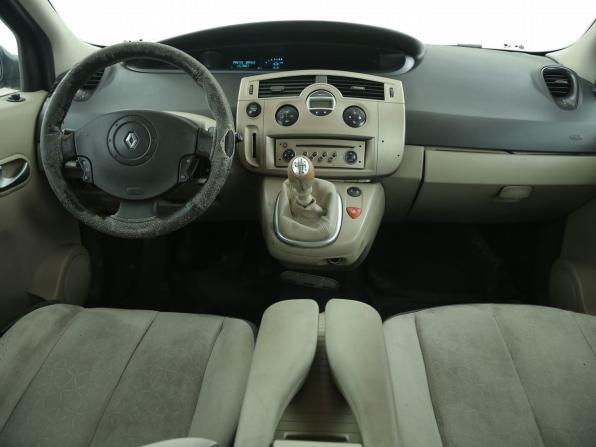Renault Scenic II Рестайлинг с пробегом 2009 года, цена 305 000 рублей, 243000 км, компактвэн, Автокод Объявления