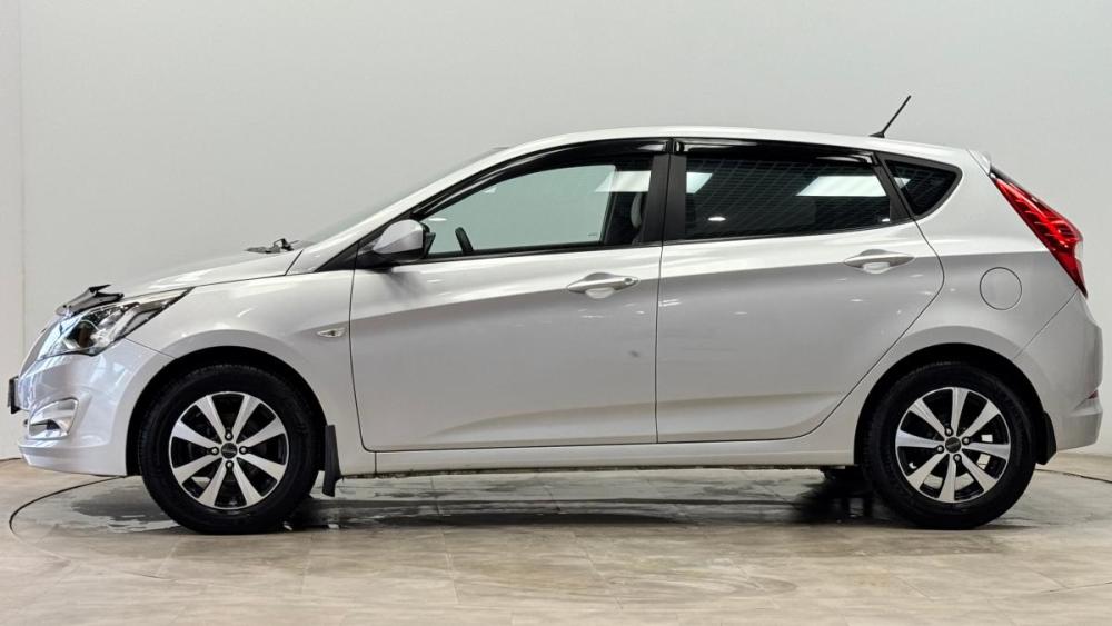 Hyundai Solaris I Рестайлинг Киров  - изображение 2