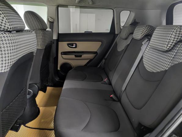Kia Soul I Рестайлинг с пробегом 2013 года, цена 861 000 рублей, 158032 км, хэтчбек, Автокод Объявления