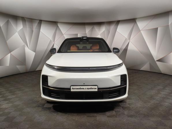 Li Auto (Lixiang) L7 I с пробегом 2023 года, цена 5 210 000 рублей, 40636 км, внедорожник, Автокод Объявления
