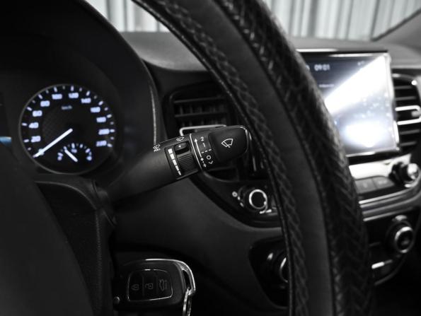 Hyundai Solaris II Рестайлинг с пробегом 2021 года, цена 1 799 000 рублей, 81238 км, седан, Автокод Объявления