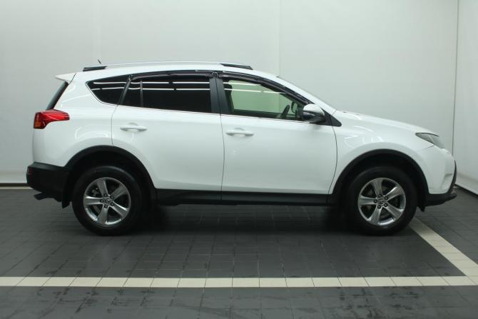 Toyota RAV4 IV (XA40) с пробегом 2015 года, цена 1 930 000 рублей, 172782 км, внедорожник, Автокод Объявления