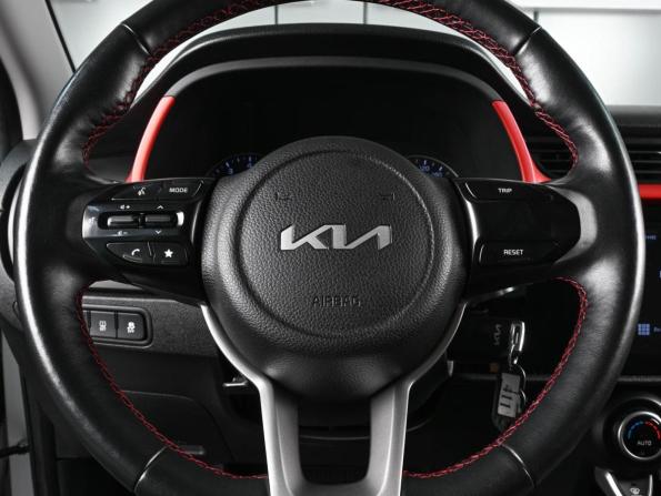 Kia Rio IV Рестайлинг с пробегом 2021 года, цена 1 699 000 рублей, 124118 км, седан, Автокод Объявления
