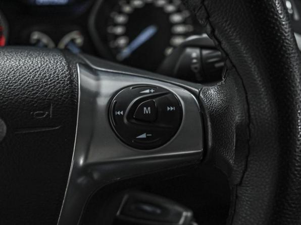 Ford Focus III с пробегом 2012 года, цена 1 389 000 рублей, 293719 км, универсал, Автокод Объявления