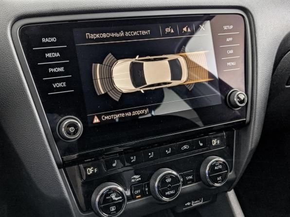 Skoda Octavia III (A7) Рестайлинг с пробегом 2019 года, цена 1 880 000 рублей, 101838 км, лифтбек, Автокод Объявления
