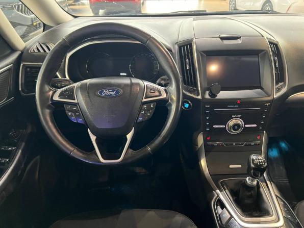 Ford Galaxy III с пробегом 2018 года, цена 1 920 000 рублей, 180000 км, минивэн, Автокод Объявления