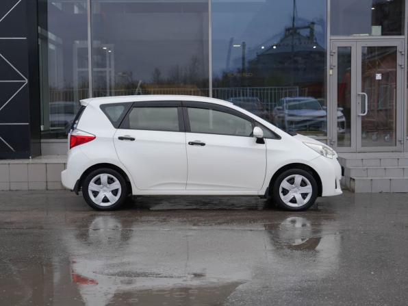 Toyota Ractis II с пробегом 2013 года, цена 850 000 рублей, 144378 км, хэтчбек, Автокод Объявления