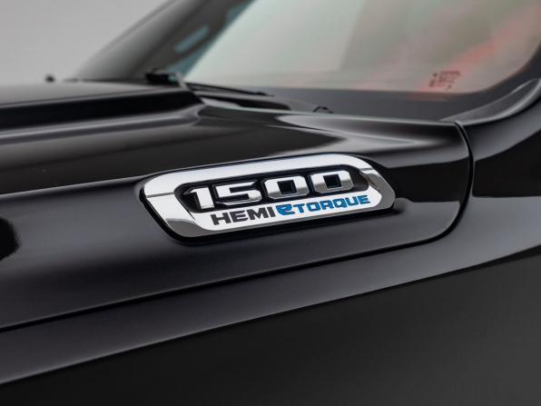 Ram 1500 V с пробегом 2023 года, цена 7 700 000 рублей, 22818 км, пикап, Автокод Объявления