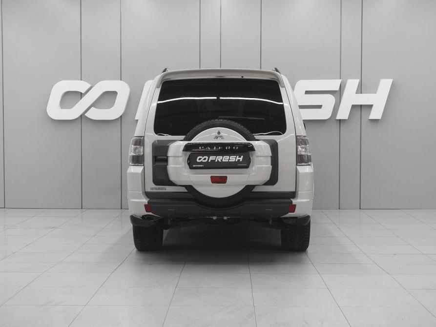 Mitsubishi Pajero IV Рестайлинг 1 Ростов-на-Дону  - изображение 4