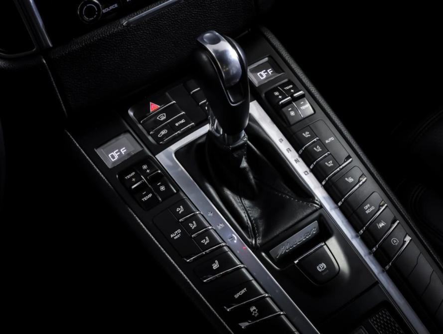 Porsche Macan I Москва  - изображение 17