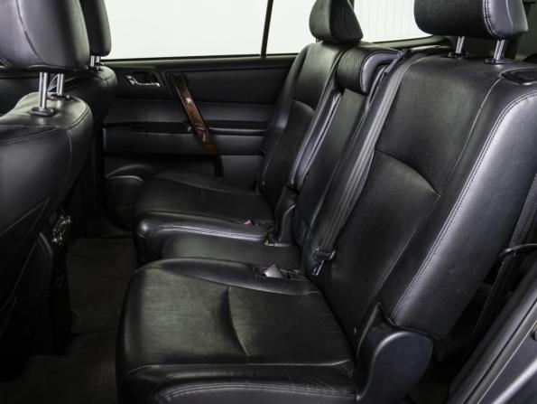 Toyota Highlander II (XU40) Рестайлинг с пробегом 2011 года, цена 1 469 000 рублей, 402723 км, внедорожник, Автокод Объявления