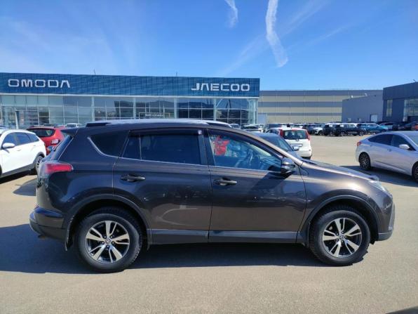 Toyota RAV4 IV (XA40) Рестайлинг с пробегом 2018 года, цена 2 384 000 рублей, 171842 км, внедорожник, Автокод Объявления