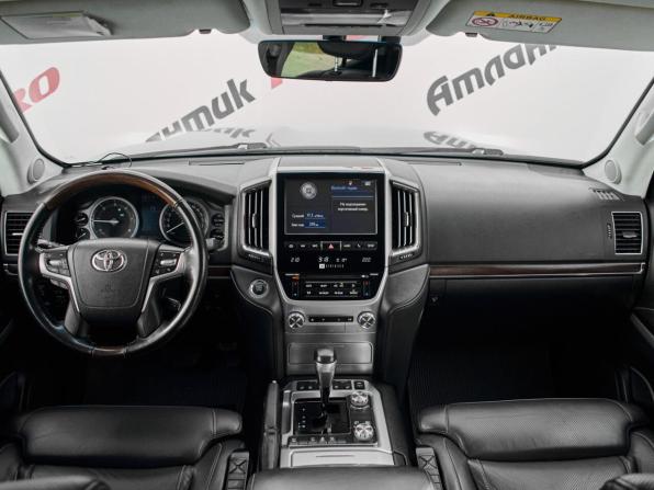 Toyota Land Cruiser 200 Series Рестайлинг 2 с пробегом 2019 года, цена 7 000 000 рублей, 86824 км, внедорожник, Автокод Объявления