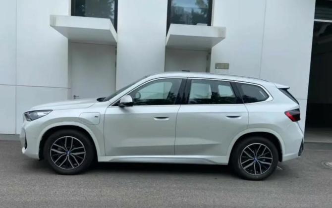 BMW iX1 с пробегом 2025 года, цена 4 990 000 рублей, 9034 км, внедорожник, Автокод Объявления