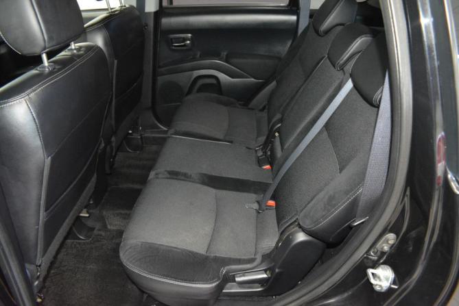 Citroen C-Crosser с пробегом 2010 года, цена 989 000 рублей, 247000 км, внедорожник, Автокод Объявления