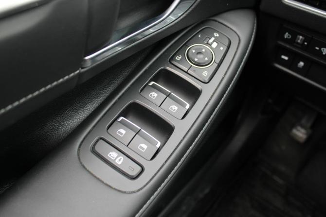 Hyundai Sonata VIII (DN8) с пробегом 2019 года, цена 2 435 000 рублей, 92000 км, седан, Автокод Объявления