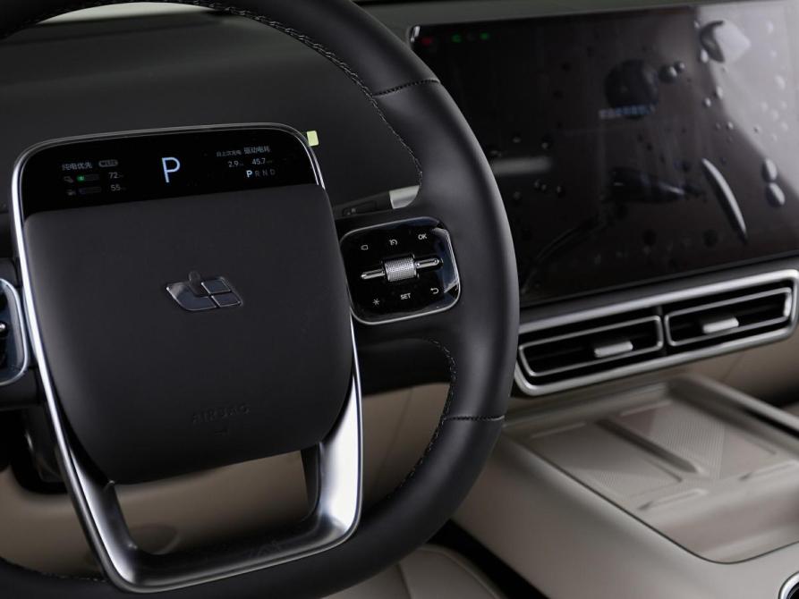 Li Auto (Lixiang) L9 I Рестайлинг Москва  - изображение 21